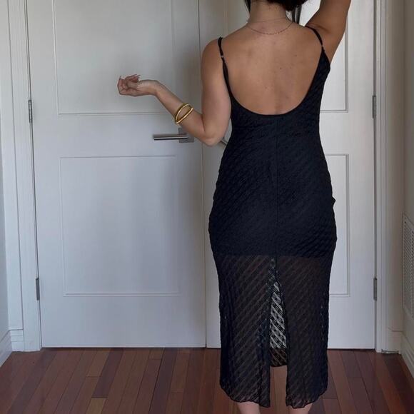 Laced Black Dress - Picture 7 of 8